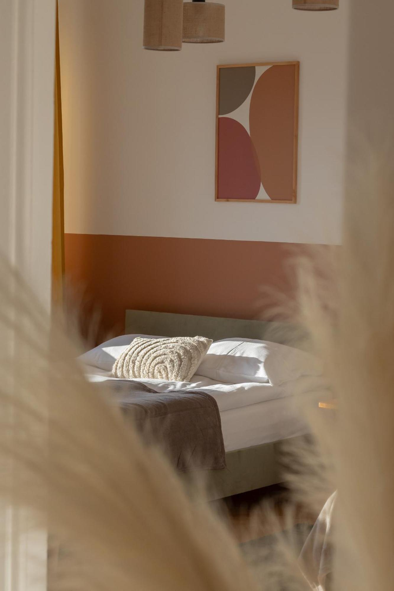 Apartment For 6 People Near Royal Baths Park By Renters Prestige Warschau Exterior foto